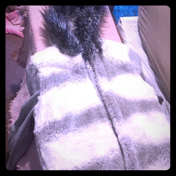 Kids Aeropostale’s jacket - Picture 1 of 2